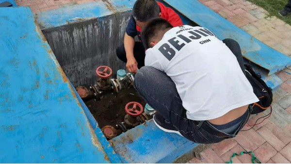 U8TY.COM污水流量计使用现场